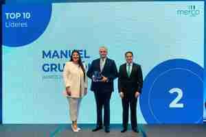 De izquierda a derecha, los señores Rosaily Rodríguez, Luis E. Espínola y Luis Álvarez Soto.