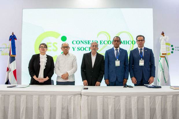 Consejo Económico y Social convoca Mesas Temáticas sobre la crisis haitiana en UNICARIBE.
