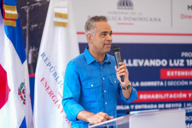 Gobierno entrega proyectos de electrificación rural con inversión superior a RD$37 millones