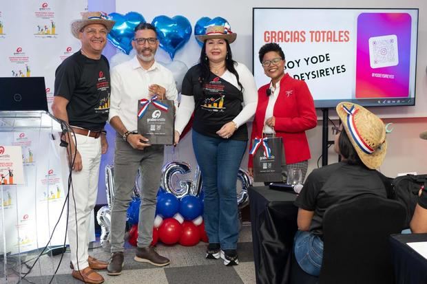 Ignacio Glass, Mauni Franco, Sulin Lantigua de Glass y Yodeysi Reyes.