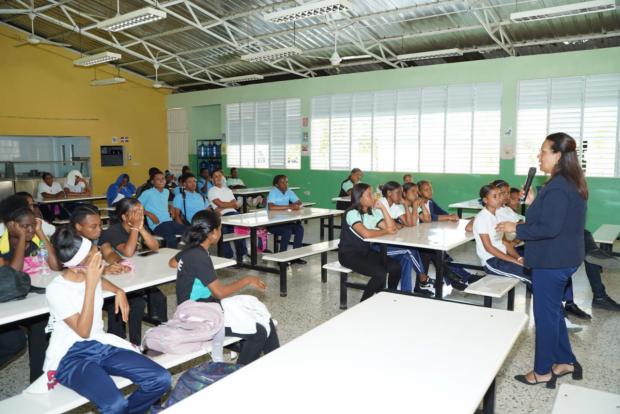 Desarrollo de la Comunidad impulsa formación cívica en centros educativos a nivel nacional