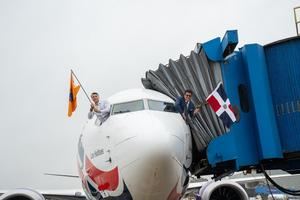 David Collado inaugura vuelo a Nueva York de Arajet.