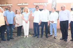 Ministro de Turismo deja iniciadas las obras del Programa de Mejoramiento de Viviendas en Ciudad Colonial