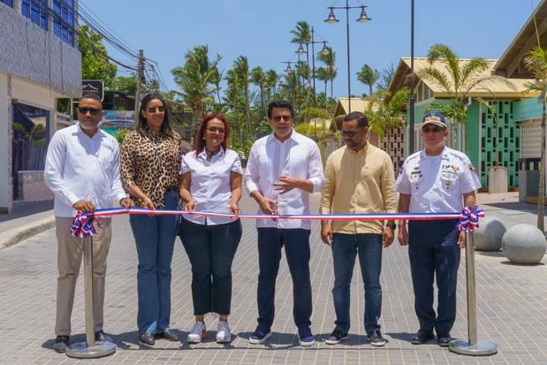 La obra busca mejorar la seguridad y estética del área, beneficiando tanto a turistas como a residente