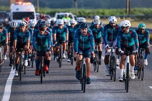 Vueltalaya 2025: recorrido histórico de 115 km hacia Baní