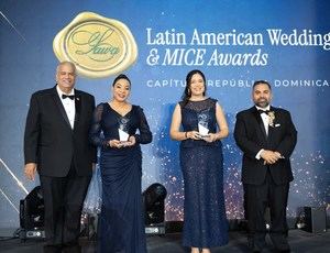 Anny Mariel Gómez se corona como Mejor Maestra de Ceremonias de Bodas en los LAWA 2026