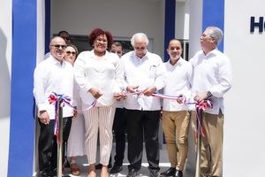 Inauguran Hogar de Día para adultos mayores en Pedernales