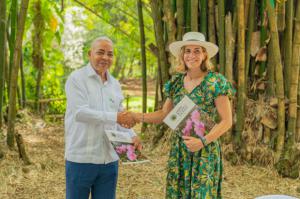 Eco-Bahia y Jardín Botánico firman acuerdo por la biodiversidad