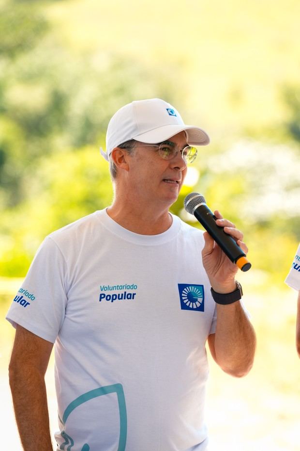En la foto, el presidente ejecutivo del Grupo Popular, señor René Grullón.