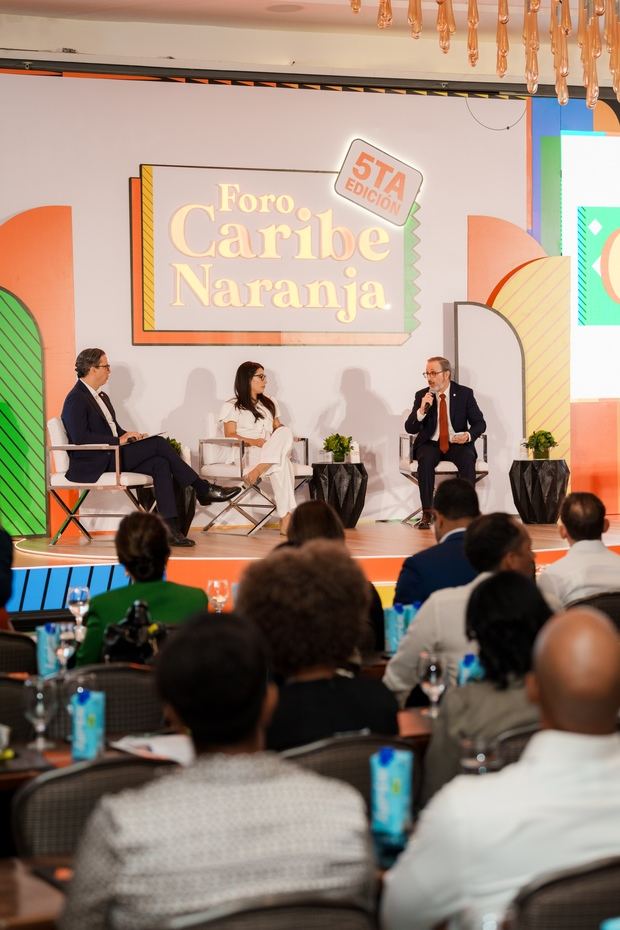 El vicepresidente de Comunicación y Reputación Corporativa, señor Esteban Martínez-Murga, abordó la relación entre la reputación institucional y la confianza hacia las iniciativas de apoyo al sector cultural.