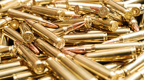 Autoridades decomisan miles de municiones para fusiles en Elías Piña.