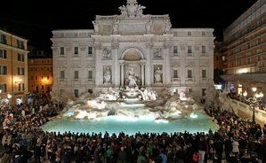 La Fontana di Trevi estrena iluminación
 