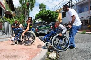 Conadis trabaja protocolo que facilitará acceso de discapacitados a aparato judicial