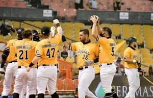 Los Gigantes y las Águilas se miden en la final inédita de la liga dominicana