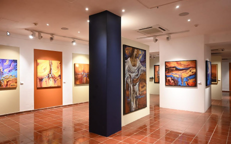 La obra de Elsa Núñez es uno de los patrimonios artísticos del país, ahora en la exposición Homenaje a la madre tierra, en el Centro Cultural Banreservas.