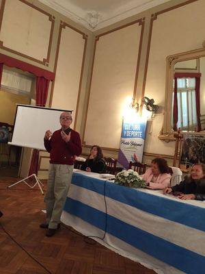 León David en el participa en X Encuentro Internacional de Escritores del Mercosur