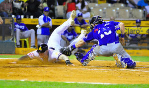 Inicia torneo de béisbol dominicano 2018-2019

