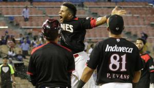 César Puello lidera victoria de Leones ante Tigres en entradas extras