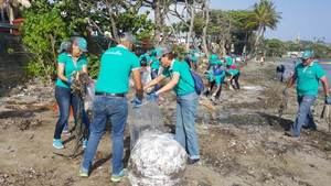 Organismos públicos y voluntarios limpian 86 playas y 107 riberas de ríos
