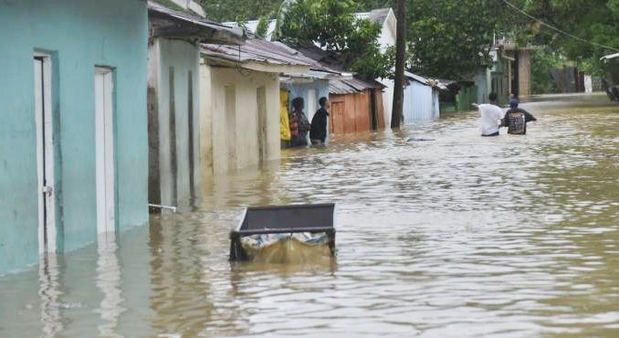 Más de 1,300 personas evacuadas por lluvias asociadas a Grace