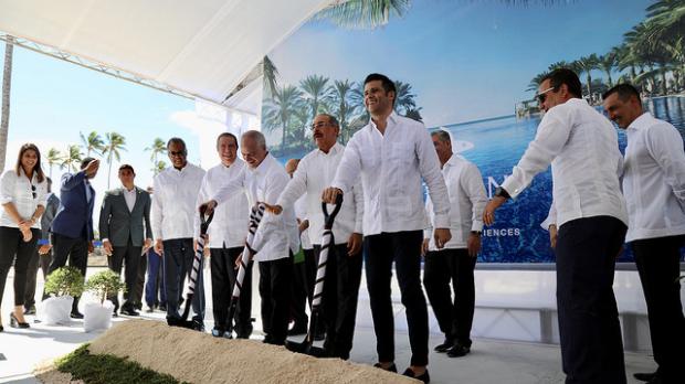 Palazo del complejo turístico 