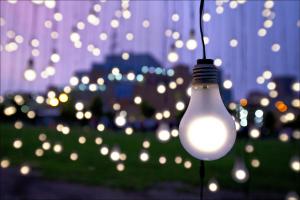 Exhortan al Estado a comprar luces led y prohibir importación de bombillas fluorescentes