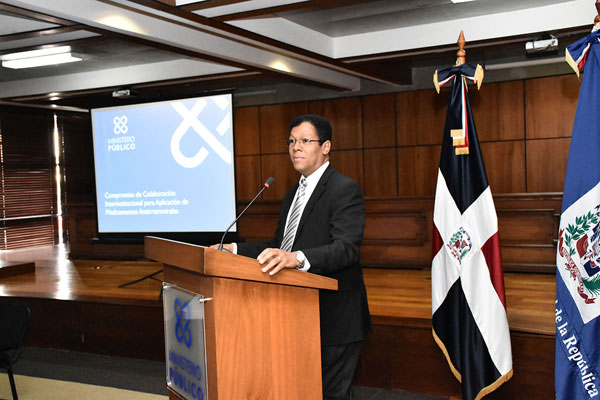 Luis Feliz, director de la División General de Control de las Infecciones de Transmisión Sexual