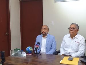 Traductores legales exigen a la Procuradora que revoque medidas que entorpecen legalización de documentos