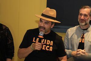 Manny Pérez debuta en la comedia con La Vida Chueca