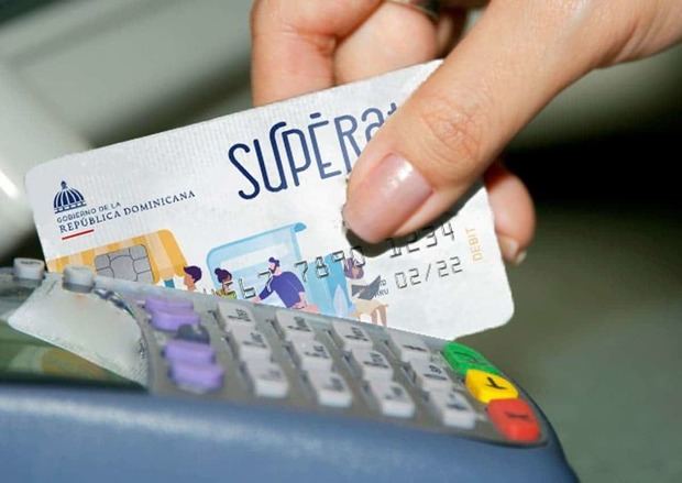 Dictan prisión preventiva a cuatro acusados de fraude con tarjetas Supérate.