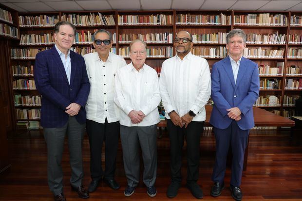 Manuel Corripio, Rolando Espinal, José Luis “Pepín” Corripio, René Ledesma y José Alfredo Corripio.