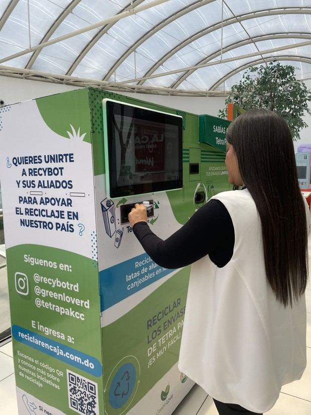Más de tres millones de libras de desechos son reciclados por Ágora Mall en 13 años de operaciones.