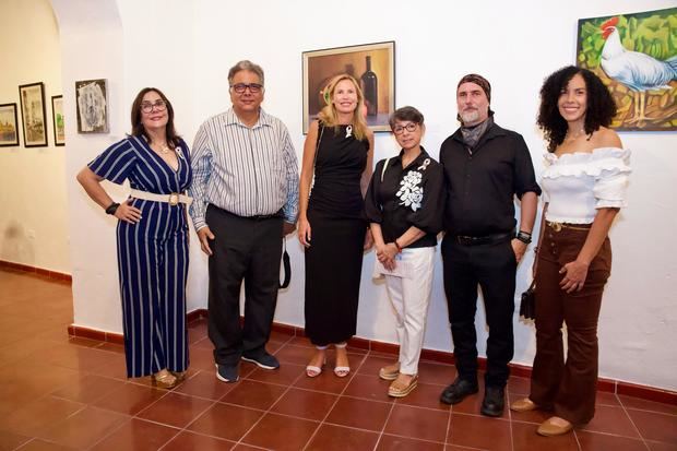 Maribel Veraz, Juan Voyt, Mike Friedrichsen (Embajadora Alemana), Olga Marin Criqui, Yves Drube y Carolina Díaz.