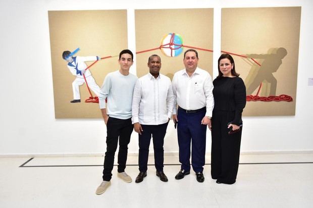 Mario Andrés Lama Pérez, Juan Carlos Reyes, Mario Lama y Marissa Pérez de Lama.