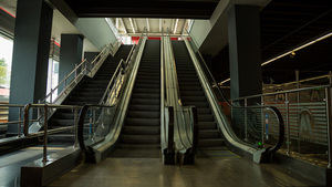 Comenzarán reparación de escaleras y ascensores del Metro de Santo Domingo