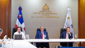 Gobierno dominicano inicia diálogo con sectores productivos ante crisis internacional en Irán