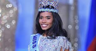 La señorita Toni-Ann Singh fue galardonada con el título de Miss Mundo.