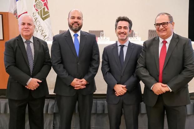 Manoel Albuquerque, Angel Estrada, Jean-Baptiste Gros y José Adrían Vargas.