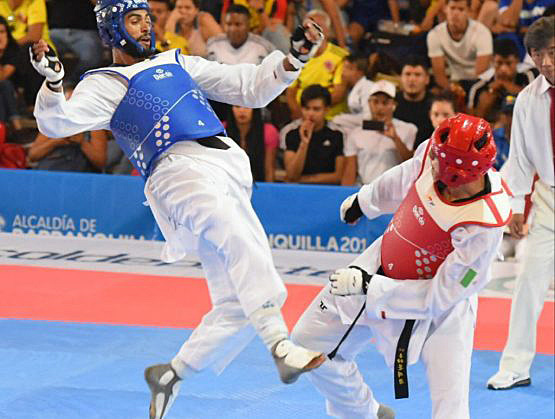 Moisés Hernández se clasifica a los Juegos Olímpicos en taekwondo.