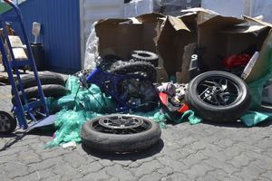 Aduanas descubre motocicletas robadas y no declaradas