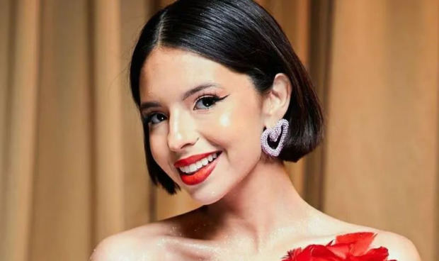 Angela Aguilar.