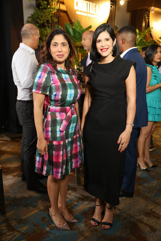 Nicole Cedeño y Margaret Mora.