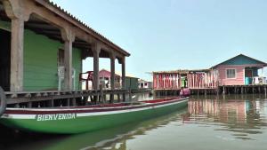 Nueva Venecia, el pueblo del agua que sale a flote del dolor