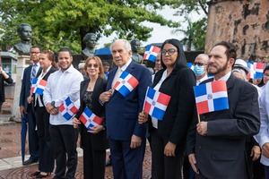 CONAPE rinde tributo a los forjadores de la independencia nacional