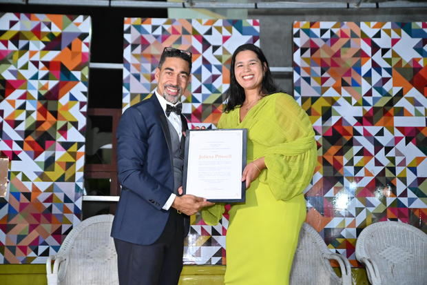 Oscar Abreu y Julieta Prissell.