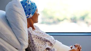 Pacientes con cáncer afrontan el reto de lidiar socialmente con la enfermedad 