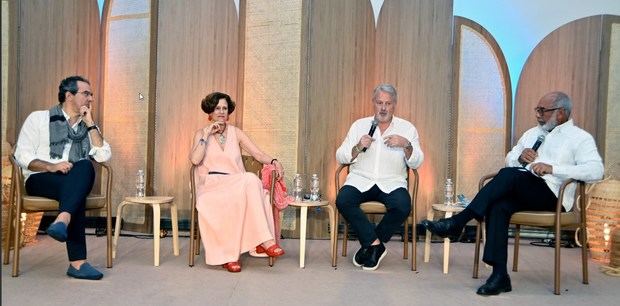 Panel El Ultimo Bastion, periodismo y literatura
