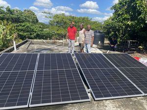 Coalición RD100% Renovable critica carga a energía solar