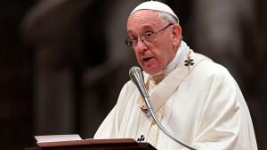 El papa se reunió una hora y media con ocho víctimas de abusos en Irlanda