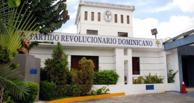 Fachada del edificio del Partido Revolucionario Dominicano.